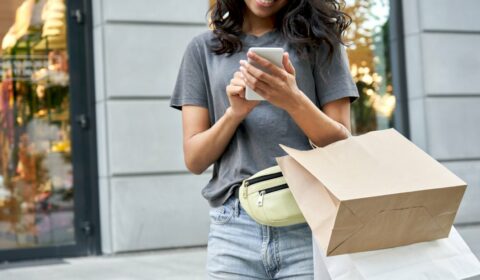 Attracting-Passersby-to-Business-0