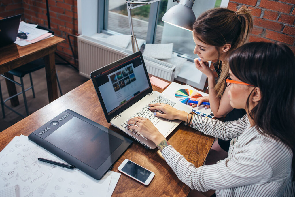 Latest-Web-Design-Trends-To-Elevate-Your-Brand-Presence-01