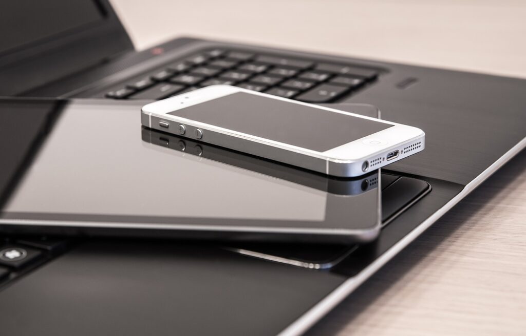 Refurbished vs Used Electronics What’s the Difference-01